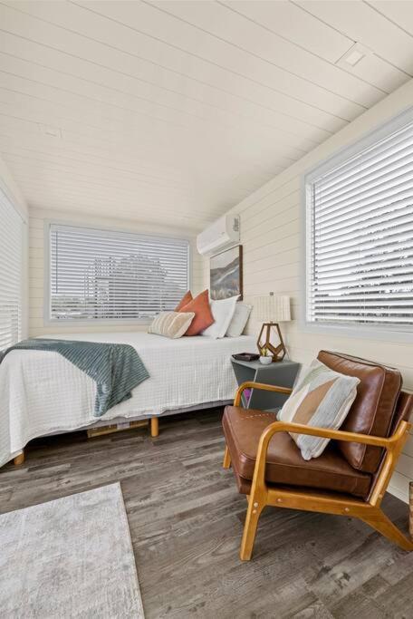 New The Sunset Luxury Container Home Fredericksburg Esterno foto