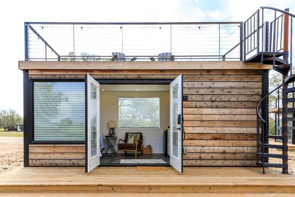 New The Sunset Luxury Container Home Fredericksburg Esterno foto